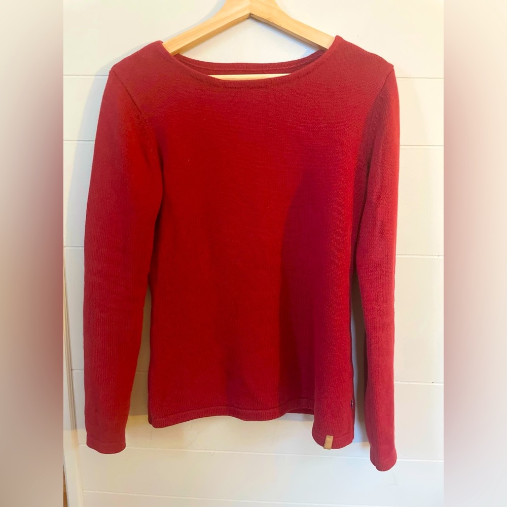 Fjallraven sweater